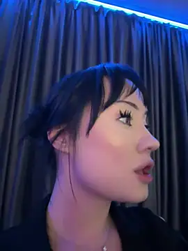 RollingGirls online show from March 2025 05:39:01 PM