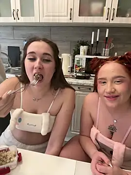 RollingGirls online show from March 2025 08:13:02 AM