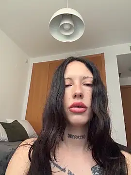 BellaGiaxx online show from March 2026 07:46:01 AM