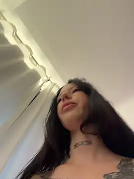 BellaGiaxx online show from February 2026 07:59:02 AM