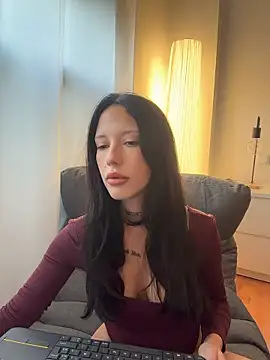 BellaGiaxx online show from January 2026 03:05:02 PM