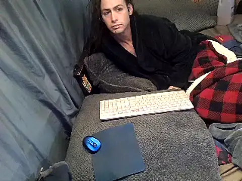 cdressupdiva online show from December 2024 08:58:02 PM