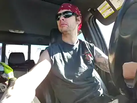 cdressupdiva online show from February 2025 02:46:01 PM