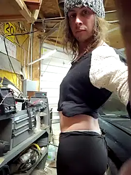 cdressupdiva online show from March 2025 09:15:01 PM