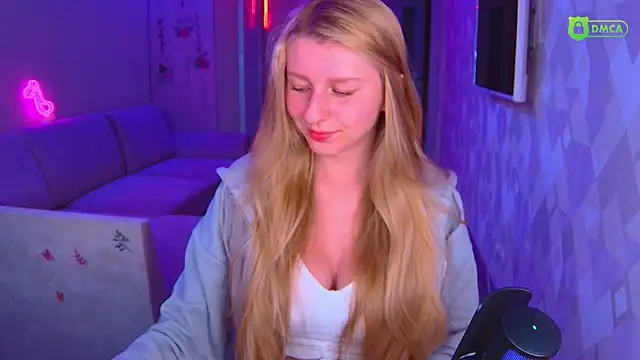 AmaliaQueen online show from November 2025 01:59:01 PM