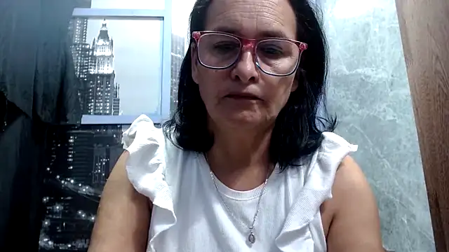 Nastylatinaxxx online show from May 2026 11:35:01 AM