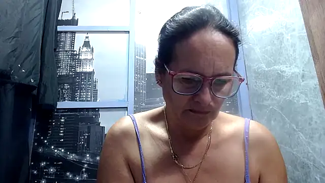 Nastylatinaxxx online show from February 2026 12:15:01 PM