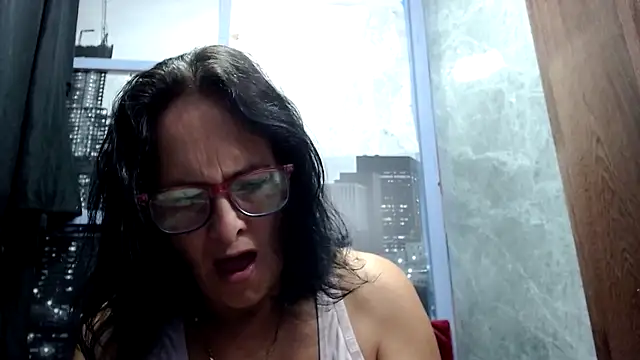 Nastylatinaxxx online show from March 2026 12:09:02 PM