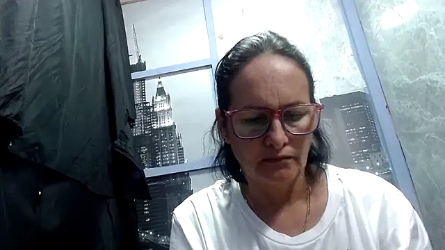 Nastylatinaxxx online show from February 2026 12:14:02 PM