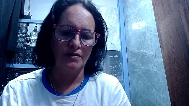 Nastylatinaxxx online show from January 2026 12:01:01 PM