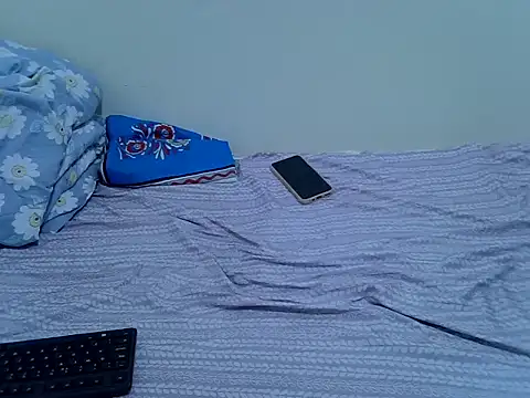 Snapshot of pretty_leila2 chatting on November 2025 07:51:01 PM pretty leila2 online show from November 2025 07:51:01 PM