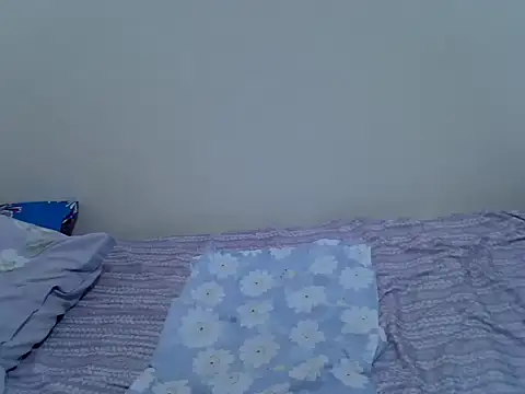 Snapshot of pretty_leila2 chatting on December 2025 03:13:02 PM pretty leila2 online show from December 2025 03:13:02 PM