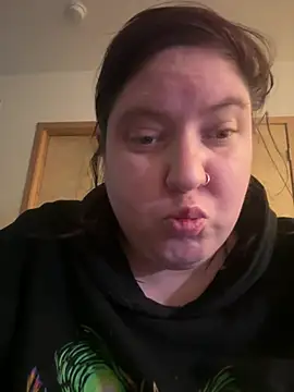 Snapshot of Sexy_Little_SlutAriel chatting on January 2025 02:06:01 PM Sexy Little SlutAriel online show from January 2025 02:06:01 PM