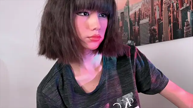Snapshot of Raven__Blod chatting on September 2025 11:44:01 PM Raven  Blod online show from September 2025 11:44:01 PM
