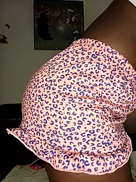 The-Peach-Flexer online show from February 2026 11:24:02 PM