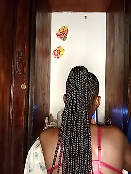 Snapshot of The-Peach-Flexer chatting on November 2025 09:04:01 PM The-Peach-Flexer online show from November 2025 09:04:01 PM