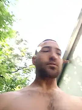 sebasxx97 online show from December 2025 01:43:02 PM