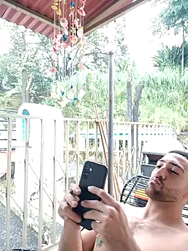 sebasxx97 online show from February 2026 12:59:02 PM