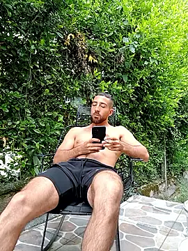 sebasxx97 online show from June 2026 03:12:02 PM