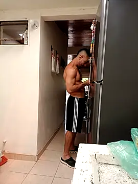 sebasxx97 online show from November 2025 03:38:02 PM