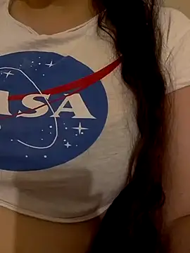 Zanoba-16 online show from November 2025 04:27:02 AM