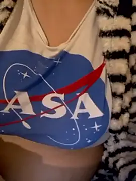 Zanoba-16 online show from March 2026 01:01:02 AM