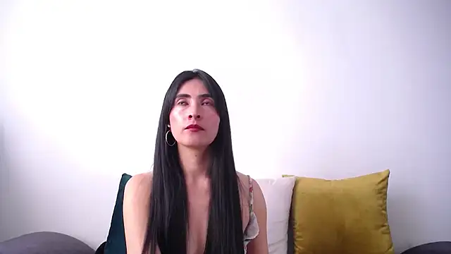 JainaRogers online show from March 2026 05:45:02 PM