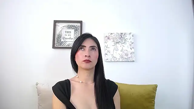 JainaRogers online show from May 2026 06:11:02 PM