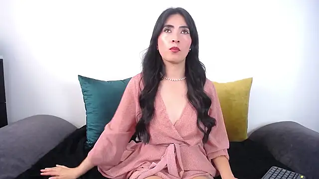 JainaRogers online show from March 2026 06:02:02 PM