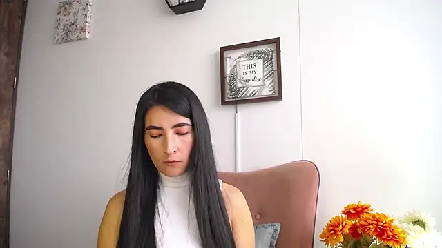 JainaRogers online show from January 2026 05:05:02 PM