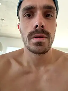 mightgogay online show from September 2025 08:46:02 PM