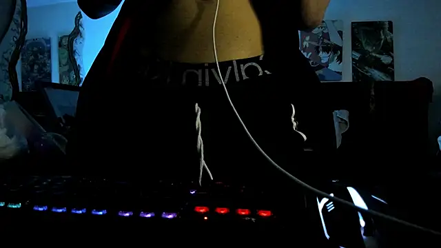 Sisoyalejo420 online show from November 2025 04:39:02 AM