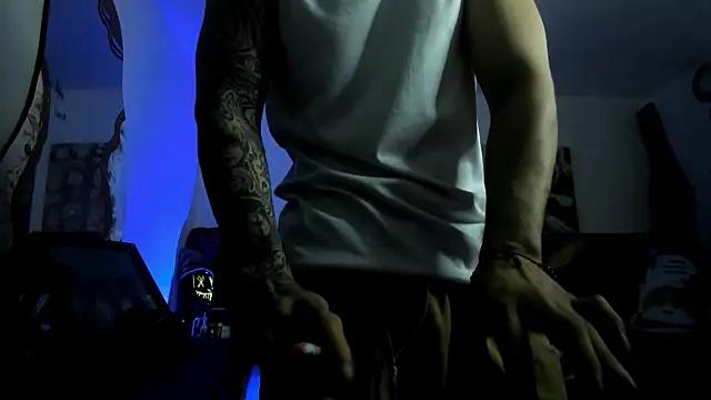 Sisoyalejo420 online show from November 2025 03:55:02 PM