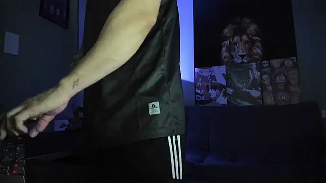 Sisoyalejo420 online show from April 2026 03:32:02 AM