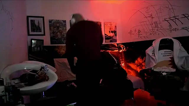 Sisoyalejo420 online show from October 2025 04:01:01 AM