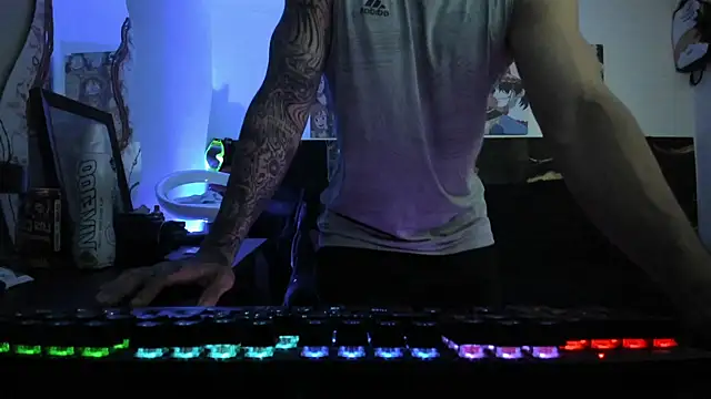 Sisoyalejo420 online show from December 2025 01:10:02 AM