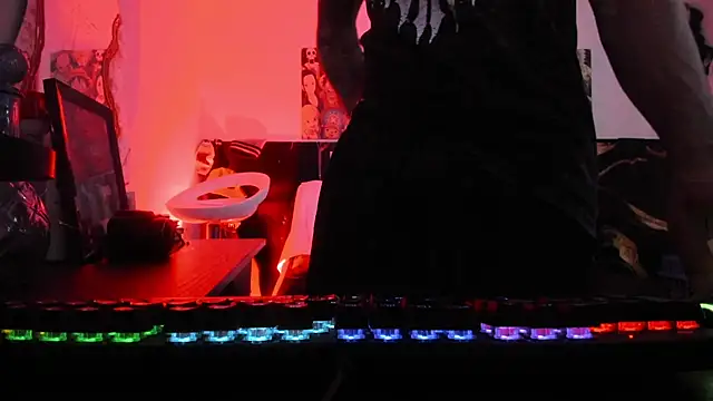 Sisoyalejo420 online show from December 2025 05:45:01 AM