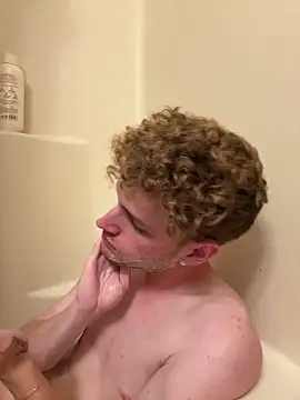 CreamyAustin online show from September 2025 01:06:02 AM