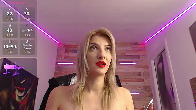 RileyLanna online show from October 2025 03:29:02 AM