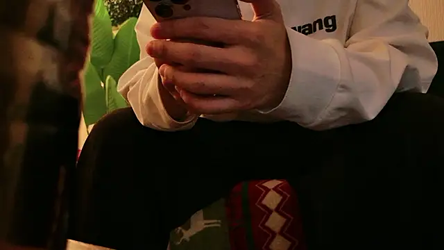 POCARI SWEAT online show from October 2025 02:31:02 PM