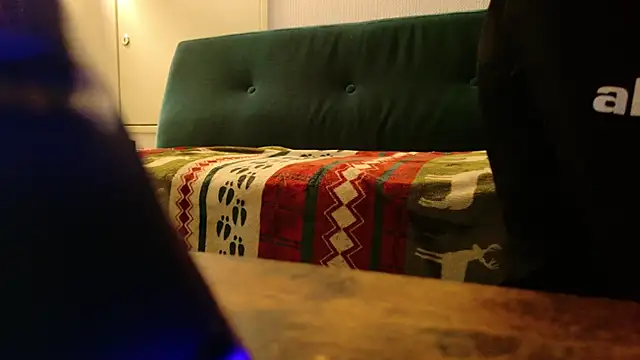 POCARI SWEAT online show from October 2025 03:13:02 PM