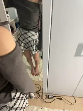 Snapshot of POCARI_SWEAT chatting on April 2026 02:52:01 PM POCARI SWEAT online show from April 2026 02:52:01 PM