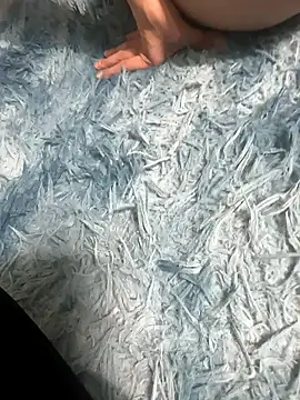 POCARI SWEAT online show from November 2025 12:06:01 PM