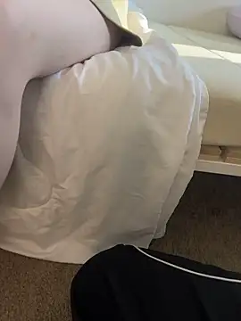 Snapshot of POCARI_SWEAT chatting on February 2026 06:13:01 AM POCARI SWEAT online show from February 2026 06:13:01 AM