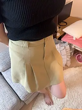 POCARI SWEAT online show from September 2025 10:29:02 AM