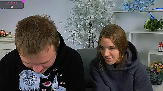 Snapshot of _Olli__Stiw_ chatting on November 2025 08:41:01 AM Olli Stiw online show from November 2025 08:41:01 AM