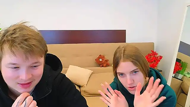 Snapshot of _Olli__Stiw_ chatting on February 2026 08:25:02 AM Olli Stiw online show from February 2026 08:25:02 AM