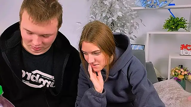 Snapshot of _Olli__Stiw_ chatting on November 2025 08:40:01 AM Olli Stiw online show from November 2025 08:40:01 AM