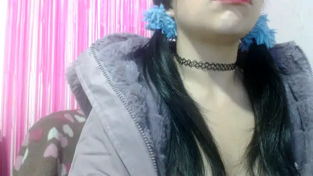 Snapshot of montthbluee chatting on February 2025 10:07:01 AM montthbluee online show from February 2025 10:07:01 AM