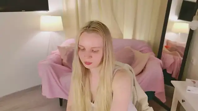 Beatrica Klein online show from May 2026 02:57:01 PM